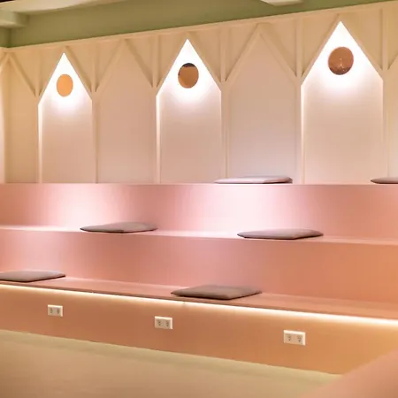 Pink Flamingo Boutique Haag